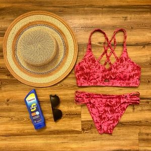 Hurley Quick Dry Max Waves Active Bikini 👙